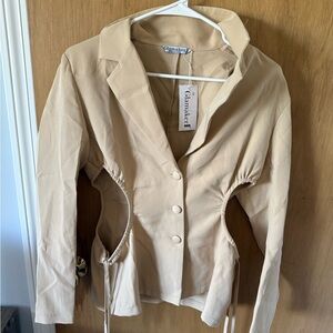 Cut out blazer size small NEVER WORN cream/tan colored